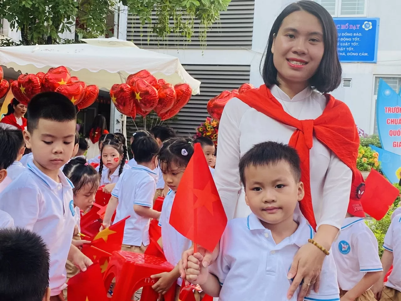Ngày Nhà giáo Việt Nam (20/11): Đổi mới giáo dục bắt đầu từ người thầy