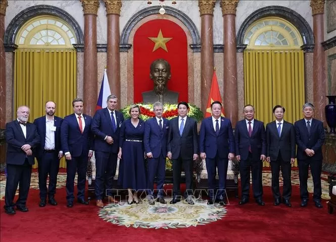 Chủ tịch nước Lương Cường khẳng định Czech một trong những đối tác ưu tiên hàng đầu của Việt Nam tại Trung Đông Âu