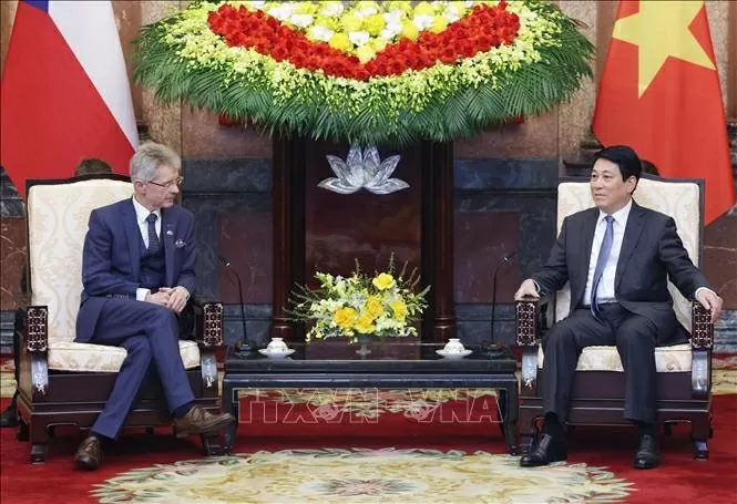 Chủ tịch nước Lương Cường khẳng định Czech một trong những đối tác ưu tiên hàng đầu của Việt Nam tại Trung Đông Âu