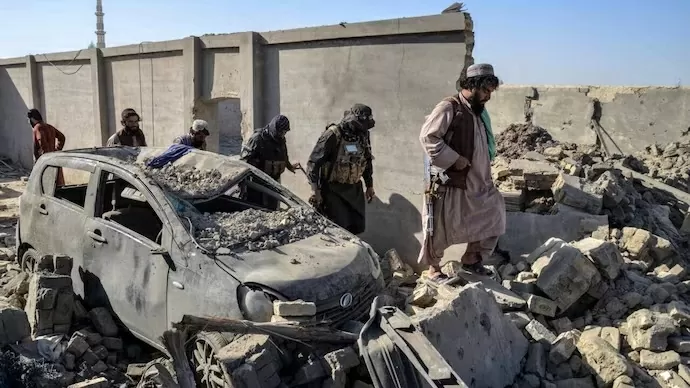Pakistan không kích Afghanistan Pakistan không kích Afghanistan