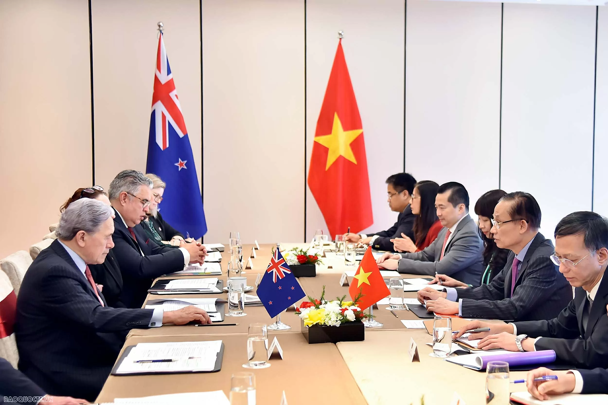 Bộ trưởng Ngoại giao Lê Hoài Trung đồng chủ trì Hội nghị Bộ trưởng Việt Nam-New Zealand lần thứ 3 (FMM-3)