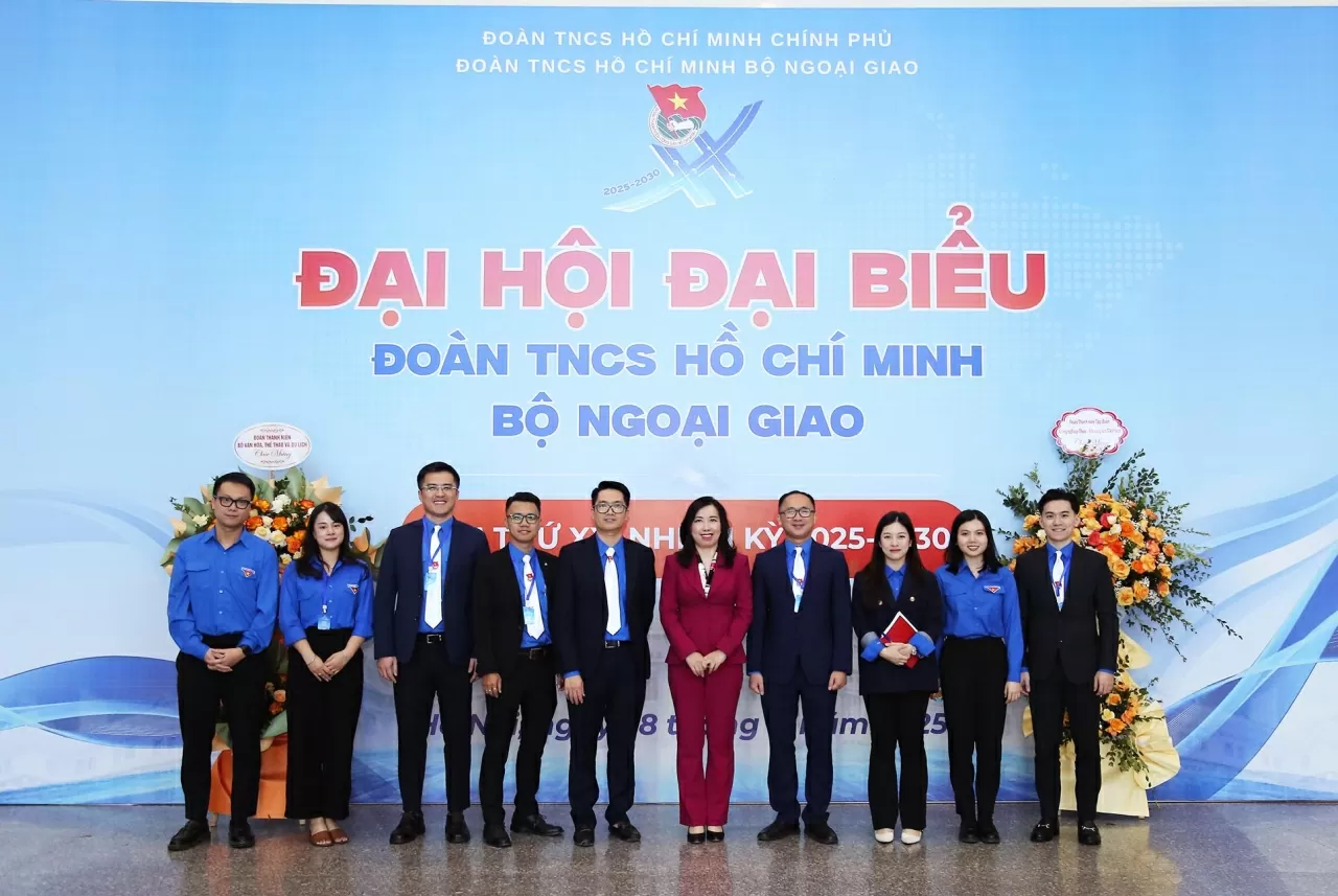 Đại hội Đoàn TNCS Hồ Chí Minh Bộ Ngoại giao khóa XX diễn ra thành công tốt đẹp. (Ảnh: Thành Long) Đại hội Đoàn TNCS Hồ Chí Minh Bộ Ngoại giao khóa XX diễn ra thành công tốt đẹp. (Ảnh: Thành Long)