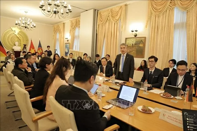 Kiến tạo môi trường tích cực, mở rộng không gian giao lưu cho sinh viên Việt Nam tại Đức
