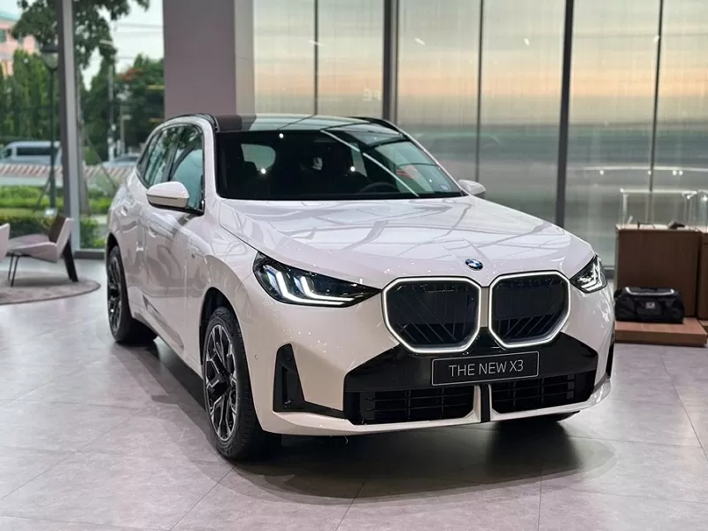 Cập nhật bảng giá xe hãng BMW mới nhất tháng 12/2025.