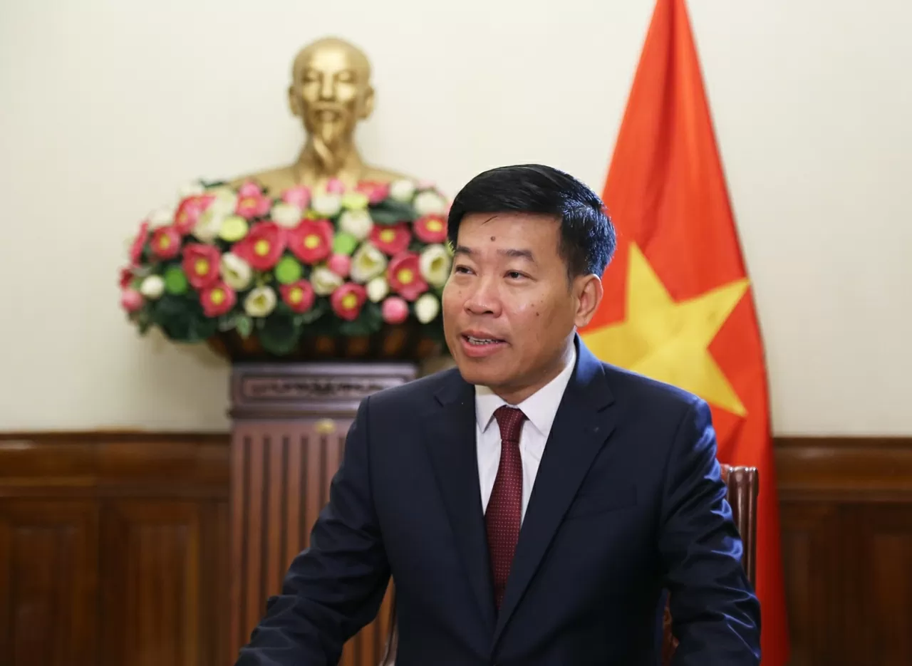 Uỷ viên Trung ương Đảng, Phó Bí thư Thường trực Đảng uỷ, Thứ trưởng Ngoại giao Nguyễn Mạnh Cường. (Ảnh: Chu Văn)