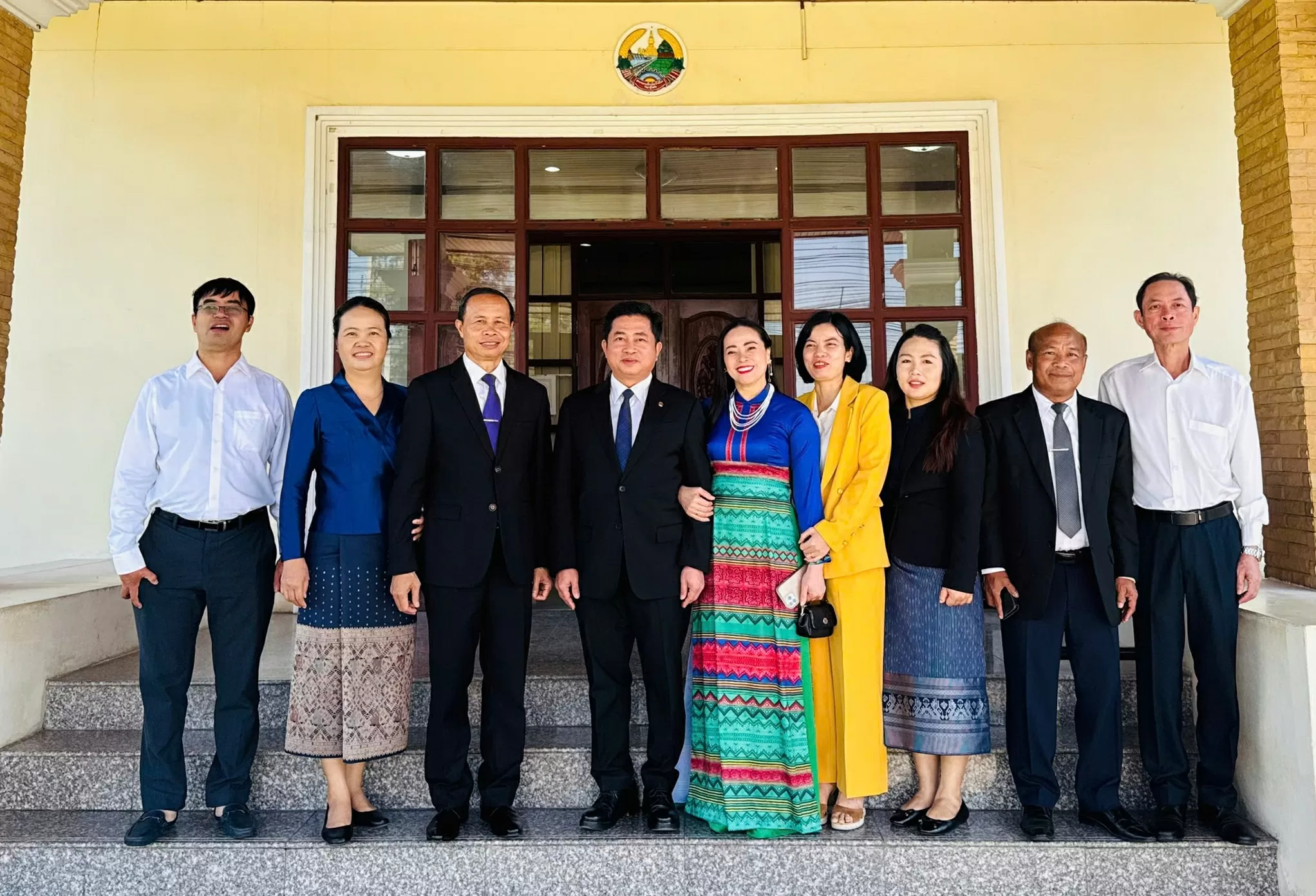 Hai Tổng lãnh sự quán Việt Nam và Lào tại Khon Kaen, Thái Lan tăng cường hợp tác, củng cố quan hệ hữu nghị