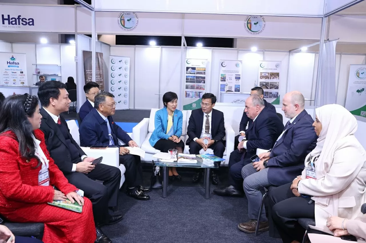 Việt Nam tham dự Hội nghị Thượng đỉnh Halal toàn cầu lần thứ 11 và Triển lãm Halal 2025 Việt Nam tham dự Hội nghị Thượng đỉnh Halal toàn cầu lần thứ 11 và Triển lãm Halal 2025