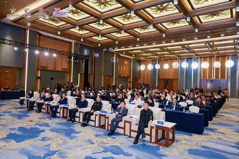 Việt Nam và Trung Quốc thúc đẩy giao lưu, nghiên cứu và ứng dụng công nghệ AI vào cuộc sống