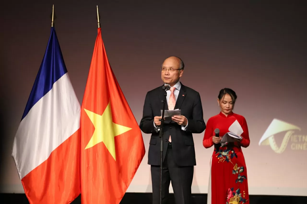 Khai mạc tuần lễ Điện ảnh Việt Nam - Hành trình ánh sáng tại Pháp Khai mạc tuần lễ Điện ảnh Việt Nam - Hành trình ánh sáng tại Pháp