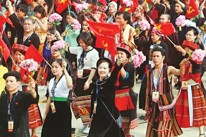 Quyền phát triển con người trong bối cảnh toàn cầu hóa và chuyển đổi số