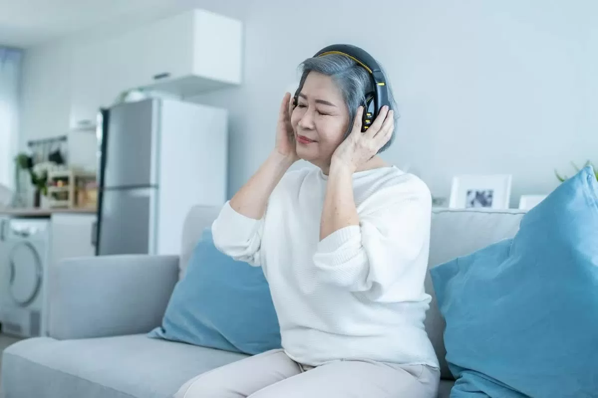 P11P51: Nghe nhạc giúp giảm gần 40% nguy cơ mắc chứng mất trí nhớ