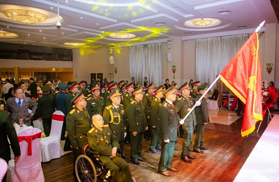 Dấu chân người lính – Lời tri ân từ cộng đồng người Việt tại Czech