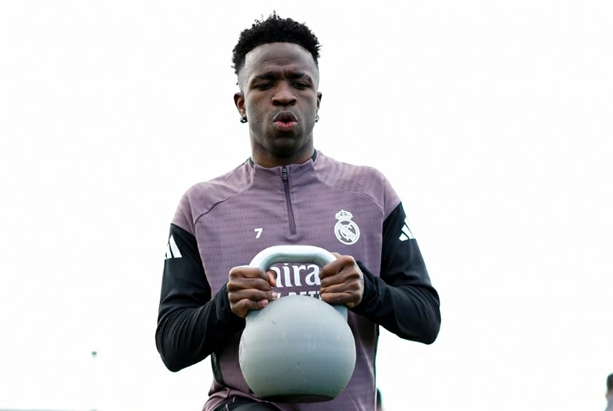 Thượng tầng Real Madrid vẫn tin tưởng Vinicius