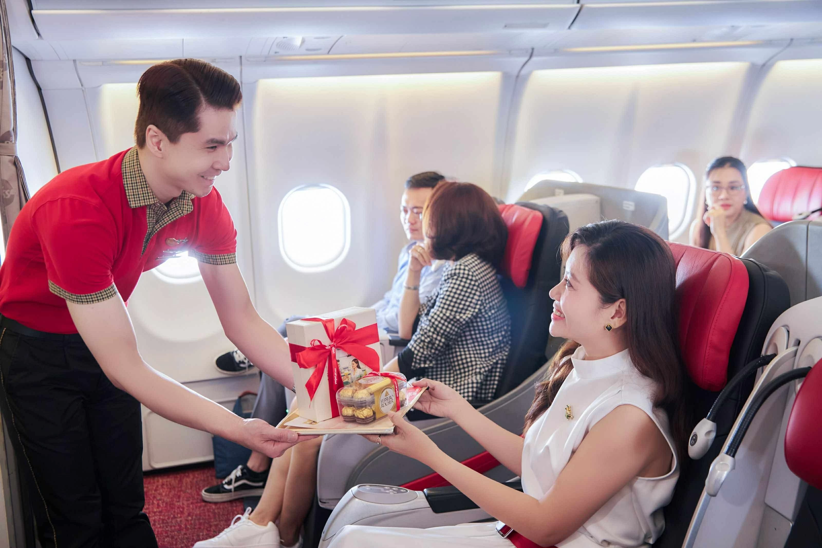 Bay Vietjet cùng hạng ghế Business, SkyBoss - Phong cách người dẫn đầu Bay Vietjet cùng hạng ghế Business, SkyBoss - Phong cách người dẫn đầu