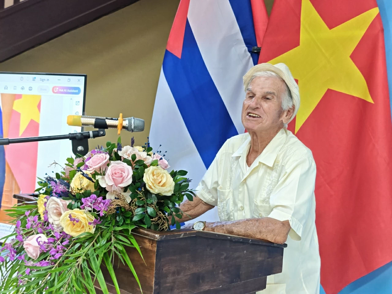 Gặp mặt cựu cán bộ, chuyên gia Cuba gắn bó với Việt Nam