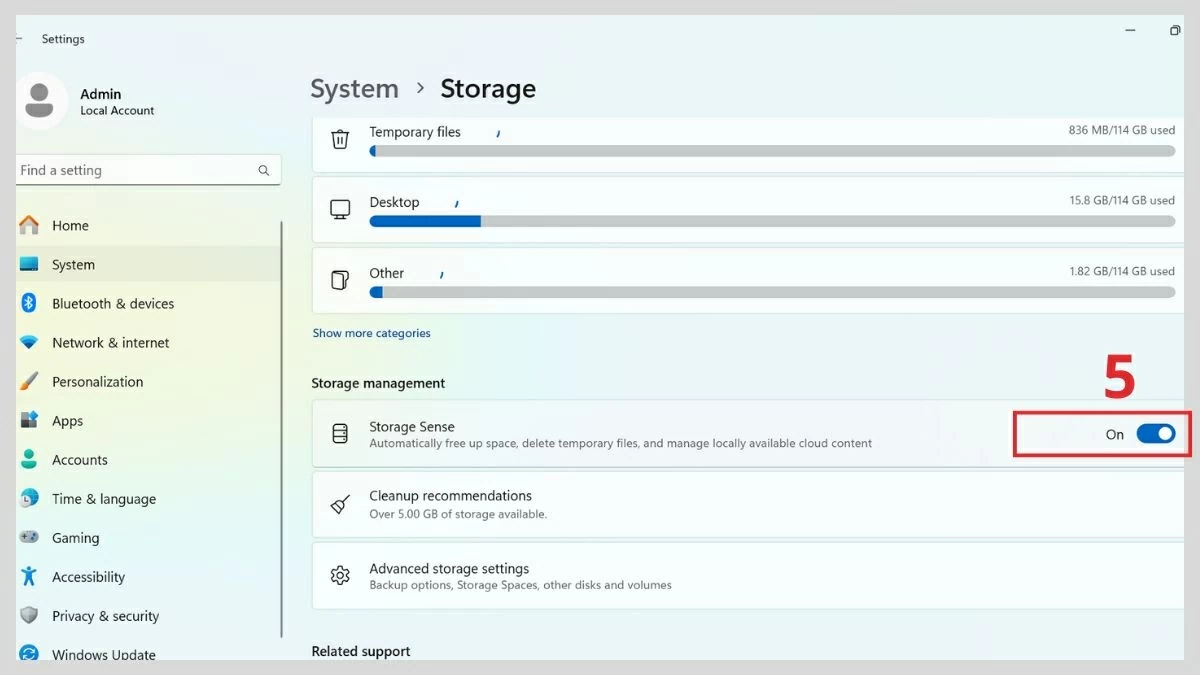 Bật Storage Sense sang On để hệ thống tự động dọn dẹp.