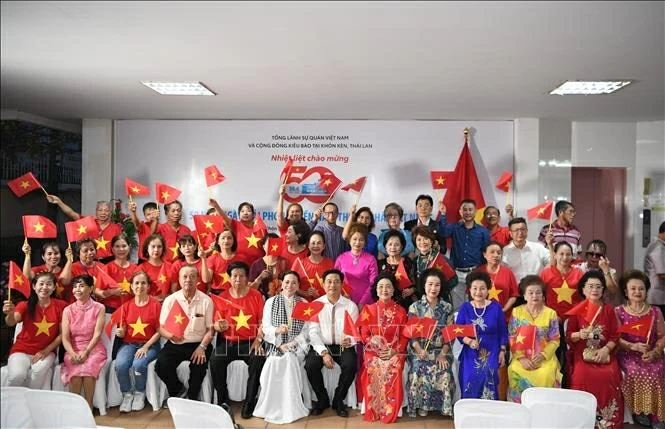 Kiều bào chung sức, góp trí tuệ dựng xây đất nước Niềm tin để kiều bào chung sức, đóng góp trí tuệ dựng xây đất nước