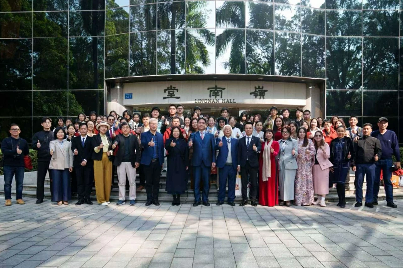 Giao lưu hữu nghị, vun đắp tương lai Việt-Trung