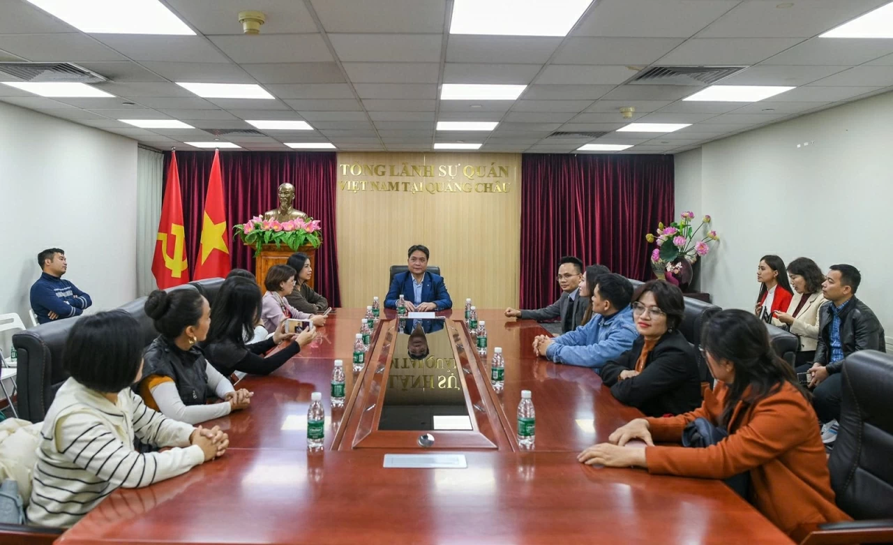 Để giao lưu nhân văn Việt-Trung ngày càng sâu sắc hơn, gắn kết chặt chẽ hơn
