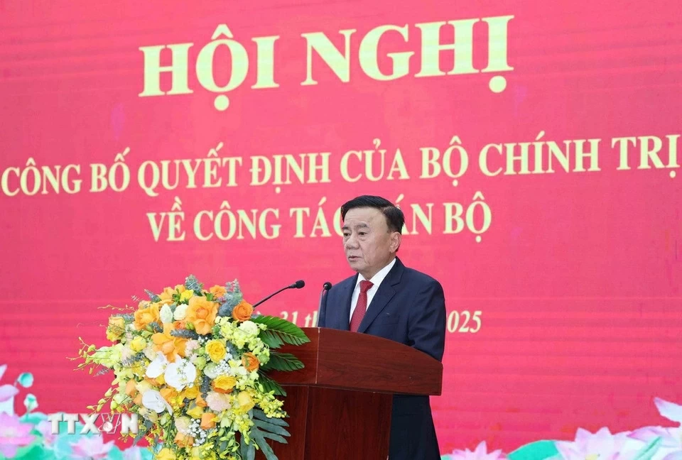 Điều động, bổ nhiệm ông Dương Trung Ý giữ chức Tổng Biên tập Tạp chí Cộng sản