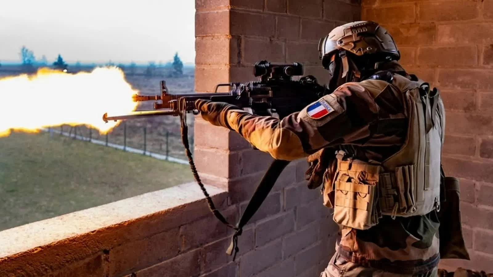 Pháp và Anh tuyên bố sẵn sàng tự triển khai quân tại Ukraine, chẳng cần ủy quyền của LHQ hay EU?