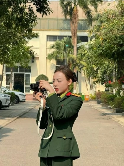 Vẻ đẹp gây sốt của nữ xạ thủ đặt mục tiêu giành Huy chương Vàng SEA Games 33 Vẻ đẹp gây sốt của nữ xạ thủ đặt mục tiêu giành Huy chương Vàng SEA Games 33