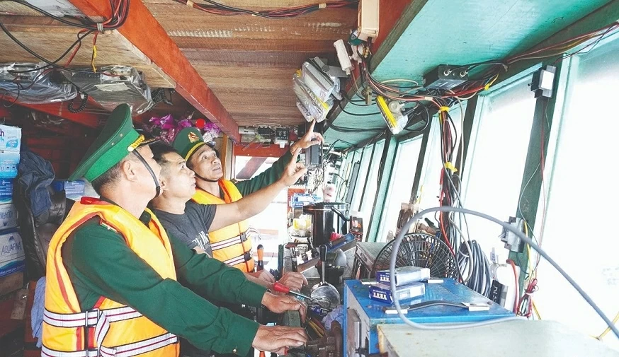 chống khai thác IUU