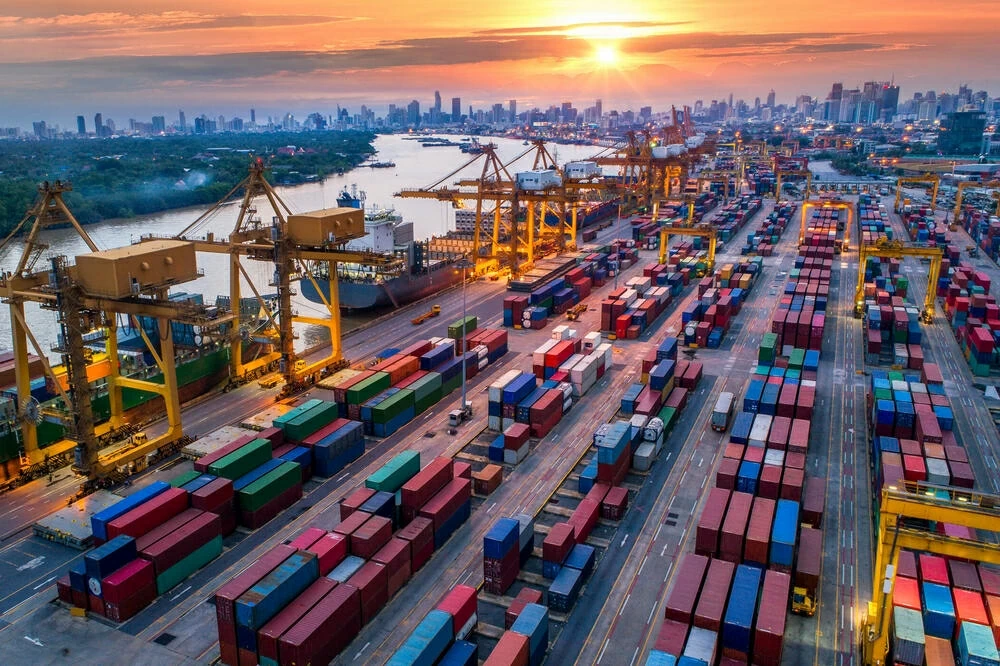LHQ dự báo kinh tế thế giới tăng trưởng ổn định nhưng còn chậm