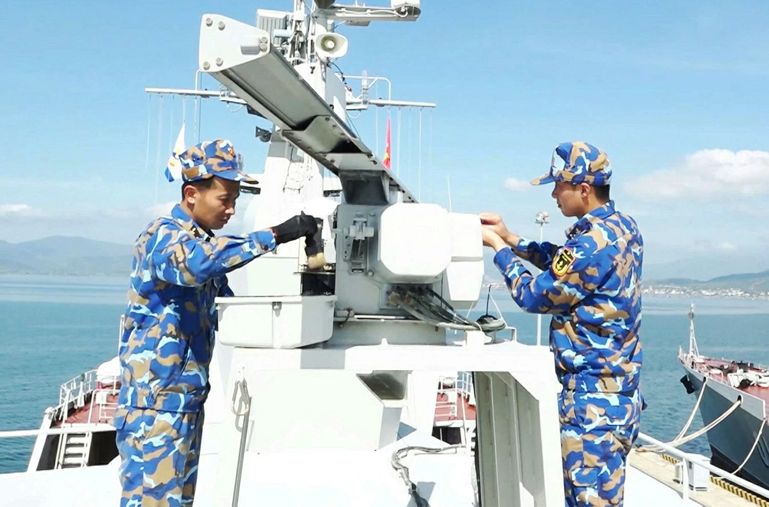 Lữ đoàn 162 – Lữ đoàn thép nơi đầu sóng