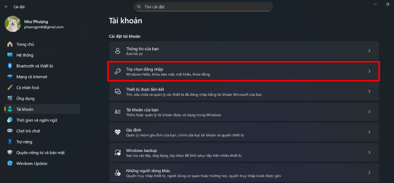 Tại phần Tài khoản, bạn tiếp tục chọn Tùy chọn đăng nhập (Sign-in options).