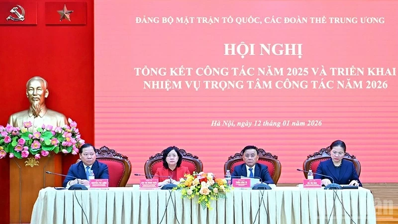 Sáng 12/1, tại Hà Nội, Đảng bộ Mặt trận Tổ quốc, các đoàn thể Trung ương tổ chức Hội nghị tổng kết công tác năm 2025 và triển khai nhiệm vụ trọng tâm công tác năm 2026. (Nguồn: Báo Nhân dân)