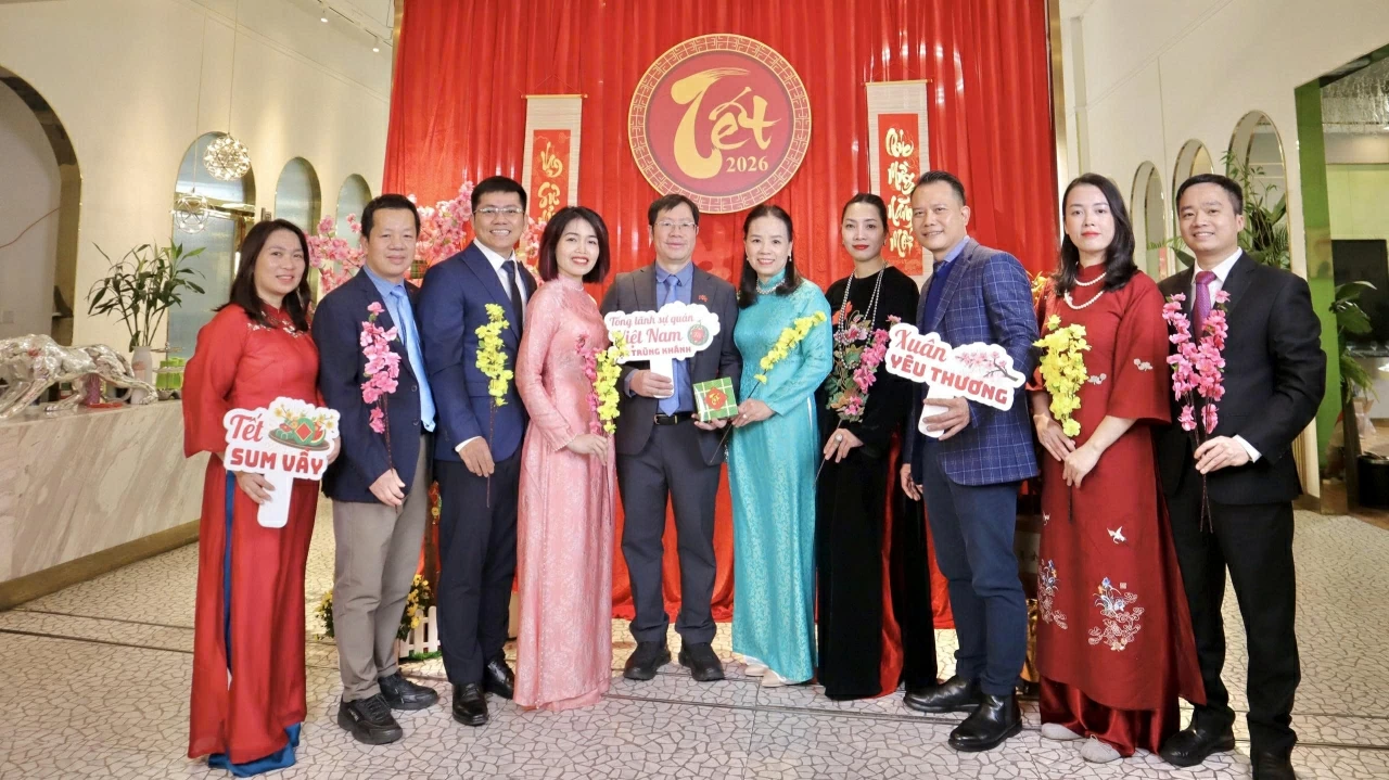 Cộng đồng người Việt Nam tại Trùng Khánh, Tứ Xuyên tưng bừng đón Xuân Bính Ngọ 2026 Cộng đồng người Việt Nam tại Trùng Khánh, Tứ Xuyên tưng bừng đón Xuân Bính Ngọ 2026