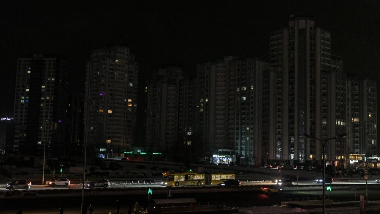 Ukraine khẩn trương nhập khẩu điện và thiết bị năng lượng