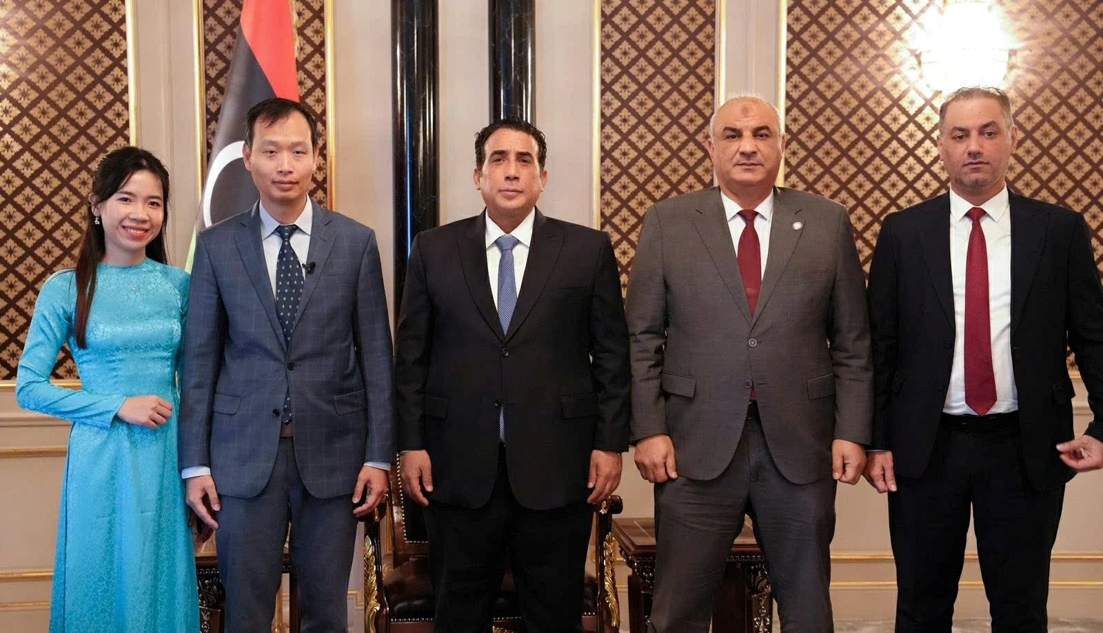 Lần đầu trình Thư uỷ nhiệm tại Libya – Ký ức ngoại giao Lần đầu trình Thư uỷ nhiệm tại Libya – Ký ức ngoại giao