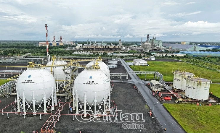 Huy động hiệu quả nguồn lực, phát huy tiềm năng, lợi thế - Động lực đưa Cà Mau phát triển nhanh và bền vững trong kỷ nguyên mới
