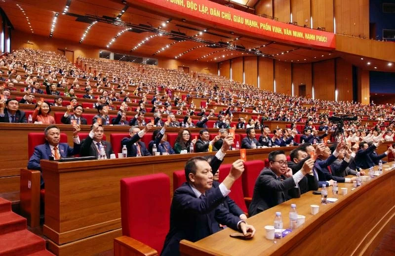 Thông cáo báo chí về ngày làm việc thứ hai Đại hội đại biểu toàn quốc lần thứ XIV của Đảng Thông cáo báo chí về ngày làm việc thứ hai Đại hội đại biểu toàn quốc lần thứ XIV của Đảng