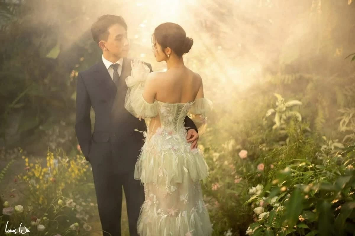 Ngắm ảnh cưới đẹp nên thơ của Á hậu Phương Nhi