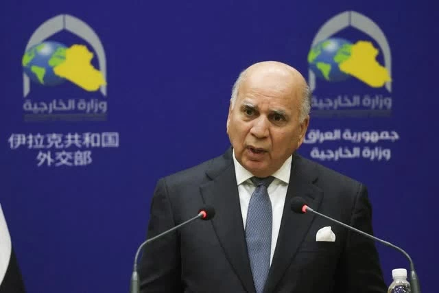 Ngoại trưởng Iraq Fuad Hussein phát biểu trong cuộc họp báo tại Baghdad (Iraq) Ngoại trưởng Iraq Fuad Hussein phát biểu trong cuộc họp báo tại Baghdad (Iraq)