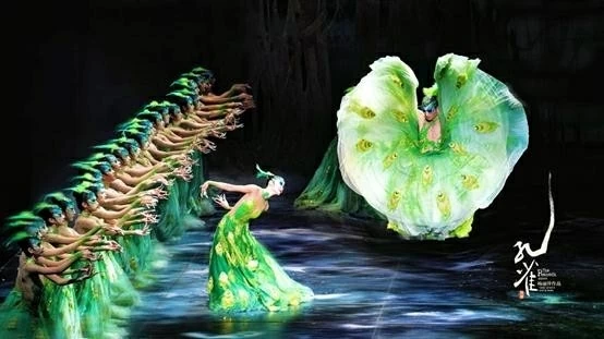 Lần đầu tiên vũ kịch nổi tiếng 'Khổng Tước' của nghệ sĩ Dương Lệ Bình đến Việt Nam