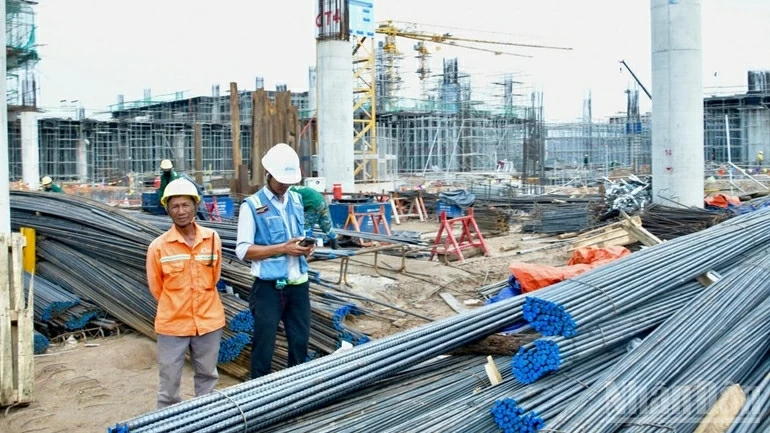 Thủ tướng Phạm Minh Chính kiểm tra các công trình trọng điểm phục vụ APEC 2027