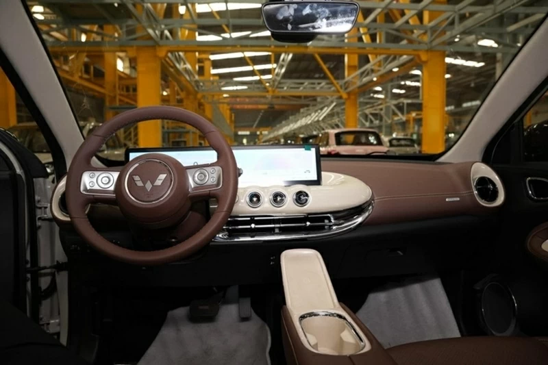 Dù bị lược bỏ một số trang bị để tối ưu giá bán, Bingo 2026 vẫn được Wuling bổ sung những tiện ích mang tính sử dụng thực tế. Dù bị lược bỏ một số trang bị để tối ưu giá bán, Bingo 2026 vẫn được Wuling bổ sung những tiện ích mang tính sử dụng thực tế.