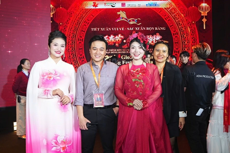 Gemma Nguyễn: Tiếng hát nối nhịp giao hòa văn hóa Việt – Trung Gemma Nguyễn: Tiếng hát nối nhịp giao hòa văn hóa Việt – Trung