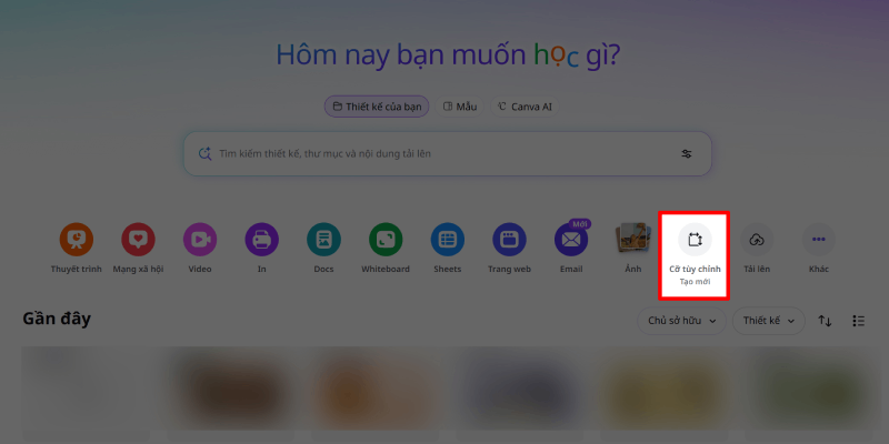 Mở Canva trên điện thoại hoặc máy tính. Mở Canva trên điện thoại hoặc máy tính.