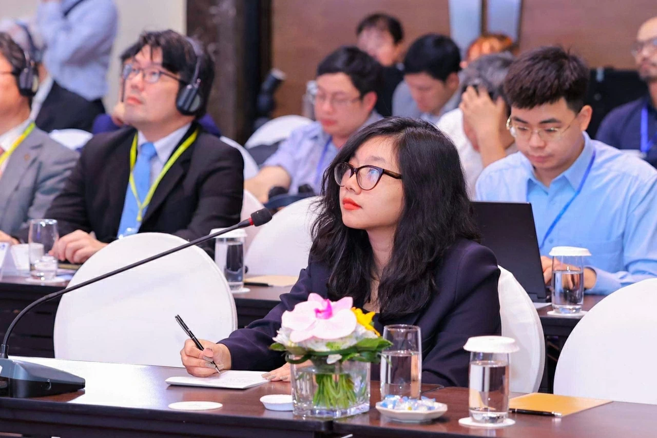Báo Tết: Mùa Xuân mới, thế vận mới: Tâm tư và khát vọng của lớp trẻ Ngoại giao