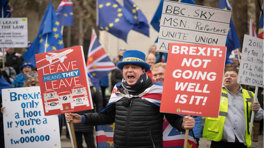 Hàn gắn lại quan hệ Anh-EU: Từ Brexit đến Bregret