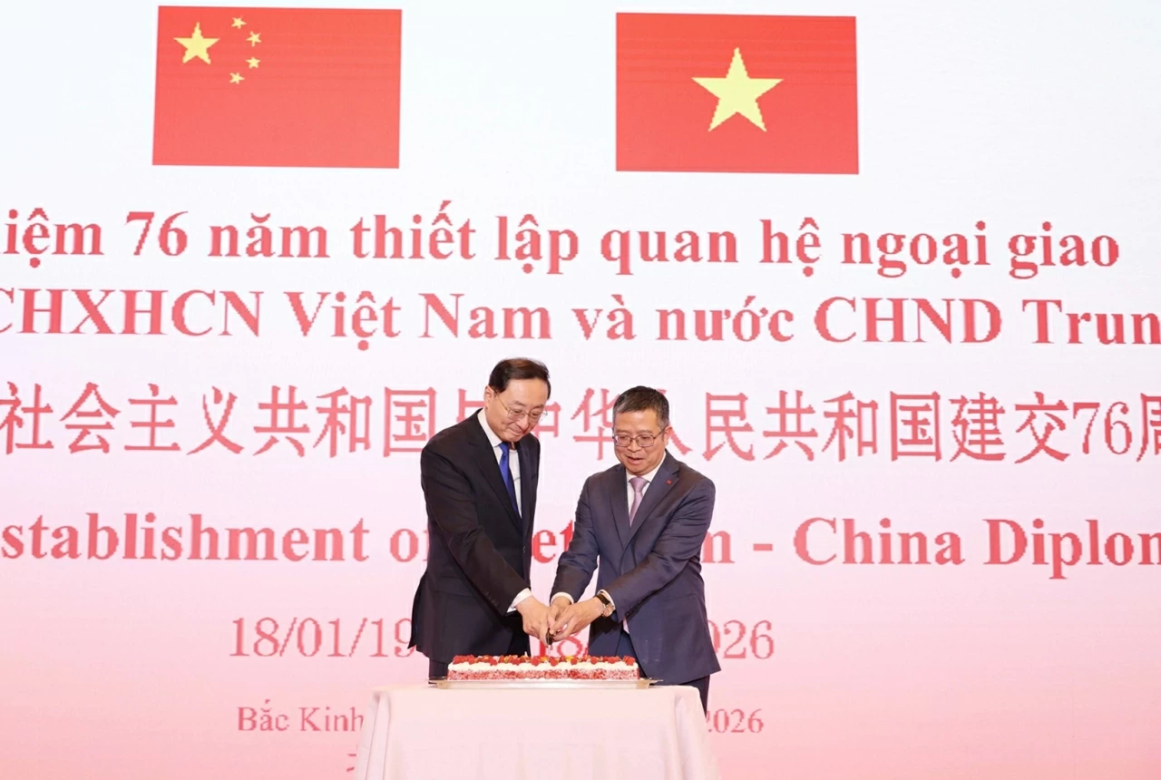 Trang trọng kỷ niệm 76 năm ngày thiết lập quan hệ ngoại giao Việt Nam-Trung Quốc