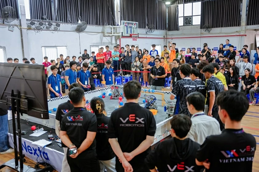 14 đội tuyển Việt Nam sẽ tham dự Giải vô địch thế giới VEX Robotics World Championship 2026 tại Mỹ