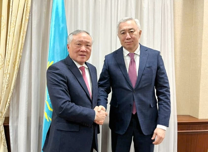 Kazakhstan hy vọng Trung tâm tài chính quốc tế tại Việt Nam thu hút được nhiều vốn nước ngoài