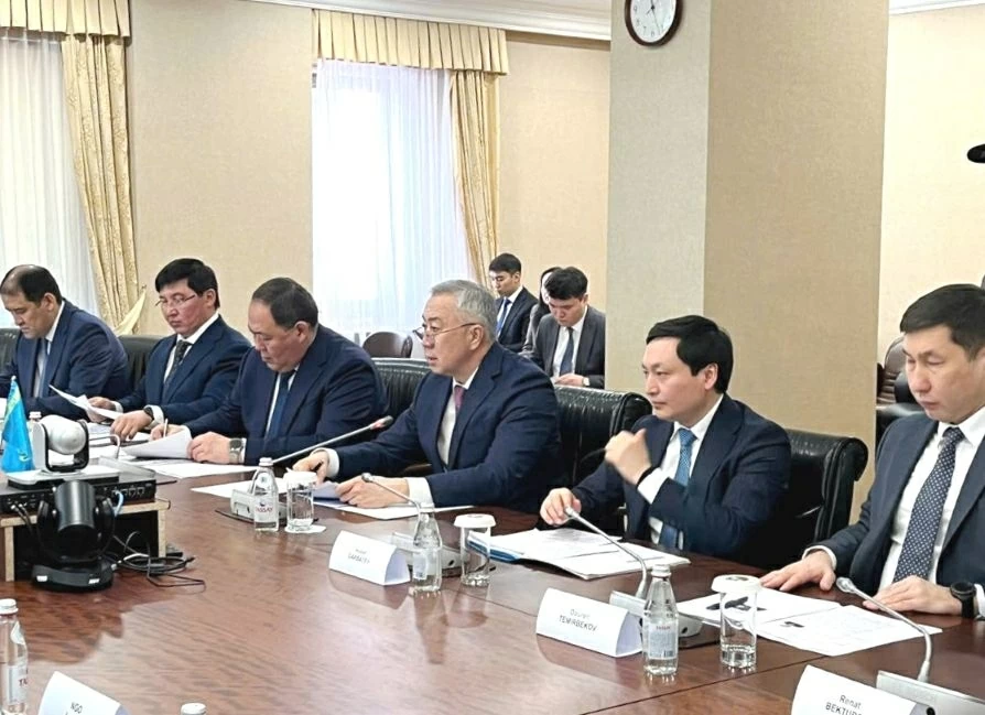 Kazakhstan hy vọng Trung tâm tài chính quốc tế tại Việt Nam thu hút được nhiều vốn nước ngoài