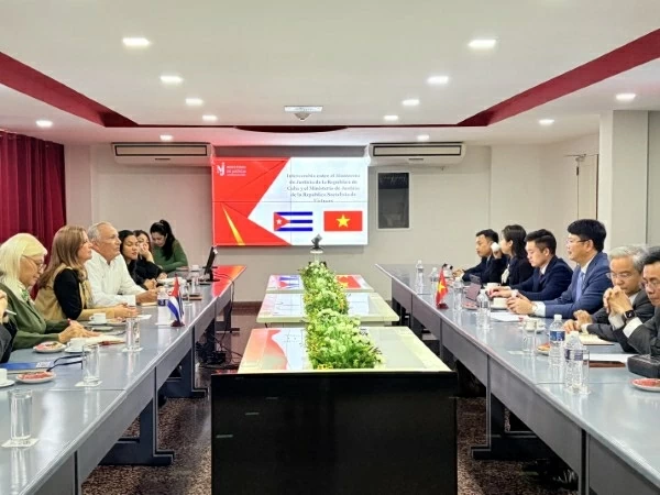 Củng cố, phát triển quan hệ hợp tác hữu nghị truyền thống về pháp luật, tư pháp giữa Việt Nam và Cuba